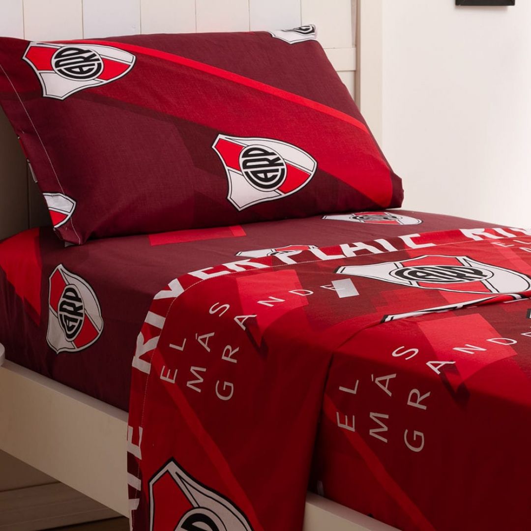 sabanas-de-futbol-1-plaza-y-media-569